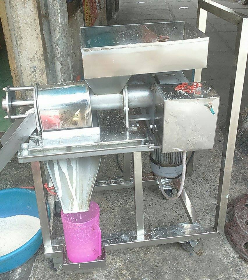 máy ép nước cốt dừa chạy bằng điện 