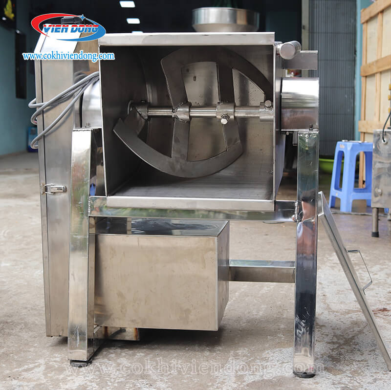 Máy trộn thịt nằm ngang 