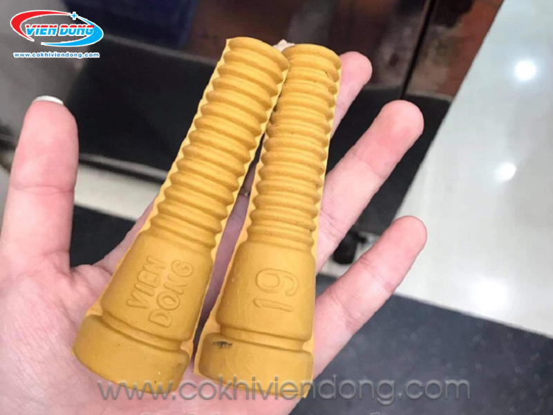 Núm cao su máy vặt lông gà